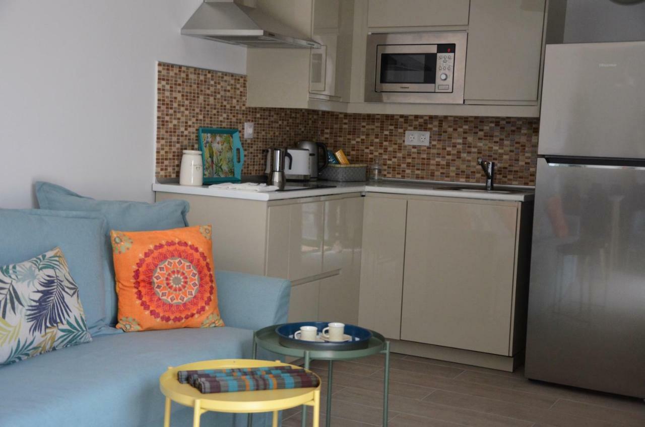 Fun And Rest Puerta Del Sol. Apartman Caleta De Fuste Kültér fotó